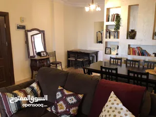  5 Furnished apartment for rent near ICS school. شقه مفروشه للايجار بجانب مدرسه الجاليه الدوليه ICS.