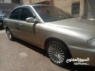  1 كيا 2 قير عادي مرخصه سنه للبدل على سياره  اتماتيك