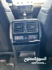  8 سكودا سوبير مختمه لورين كلمنت