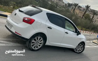  5 سيات ابيزا 2010