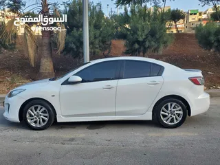  17 مازدا 3 زوووم موديل 2013 فل كامل مع الفتحه بأعلى صنف ومواصفات من فئتها  MAZDA 3 ZOOM MODEL 2013