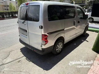 3 نيسان nv200