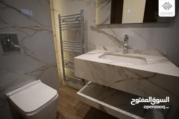  18 شقة فخمة للبيع طابق ثالث مع رووف دوبلكس في ارقى مناطق شفا بدران مساحة 228 متر داخلي