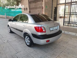  7 كيا ريو موديل 2009 بنزين اتوماتيك