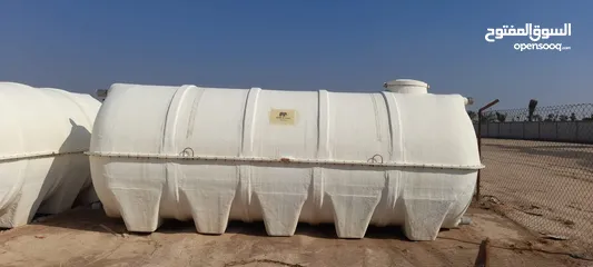  5 خزانات مياه بلاستيك وفيبرجلاس جديد و مستعمل