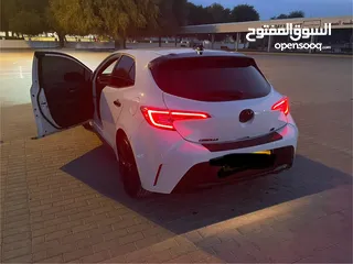  3 Toyota Corolla Hatchback 2022 black edition