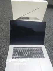  1 MacBook Pro MINT State
