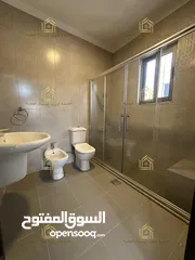  12 شقة مع روف منفصل سوبر ديلوكس أرقى واجمل مناطق عبدون