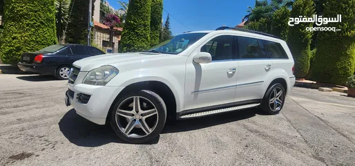  1 كاش أو اقساط من المالك مرسيدس GL 450 2008 AMG مالك اول من الشركه بحاله الوكاله فحص كامل