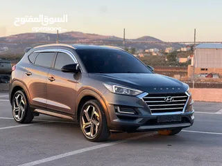  4 هونداي توسان /2020  فل بدون فتحة  ديزل 2*4