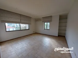 9 شقة طابقية للايجار خلف رئاسة الوزراء