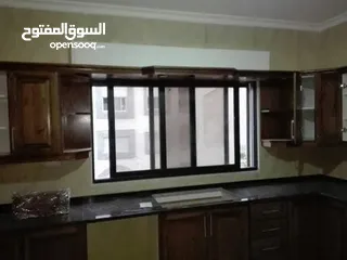  10 شقه فارغه للايجار - ضاحيه الرشيد قرب دوار اقرأ