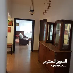  17 شقة مفروشة أول من ڤيلا اعلان رقم (Q35)