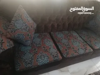  2 طقم كنب سبع مقاعد  تفصيل خشب زان سفنج ضغط  استعمال عروسين