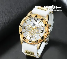  11 بوعدك الا تكون اجمل ساعة بتلبسها . الساعة نار على اللبس  والتوصيل متاح لكل فلسطين السعر نار نار ....