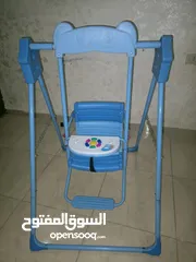  1 مرجيحة اطفال بحالة الوكاله مع قاعدة أمامية للأمان