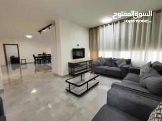  16 فرصة سكنية استثنائية – روف فاخر للبيع في بيتونيا