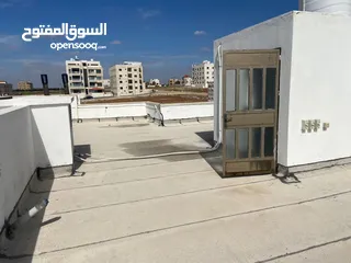  9 فلل بمساحة 500 متر في حنينا