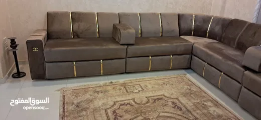 12 مجلس خليجى تفصيل بحال الوكاله للبيع فى اربد 34 مقعد بغطى 21 متر طولى
