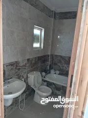  3 عماره حديثه البناء للبيع في الزرقاء في شومر