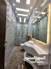  3 شقة فارغة للبيع في خلدا - ref: 14593