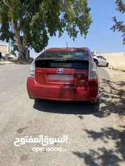  6 تويوتا بريوس
