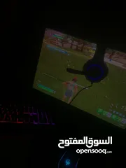 1 بلاستيشن فور سلم مستعمله نضيفه