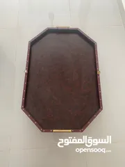  1 طاولة تقديم ضيافة فاخرة بتصميم تقليدي و جميلة