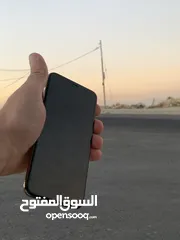  6 iPhone xmaxs وكالة