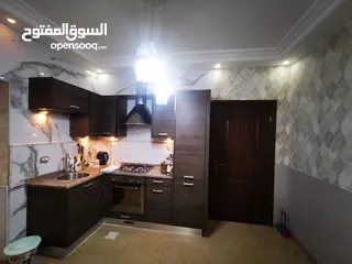  3 للإيجار اليومي أو الأسبوعي شقة فخمة مفروشة في عبدون.. موقع مميز