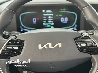  5 كيا نيرو الشكل الجديد وارد وكفالة الشركة 2023 فحص كامل ولا ملاحظة .