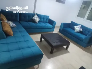  7 شقة مفروشة متكونة من غرفتين و صالة للايجار باليوم على طريق المرسي في تونس العاصمة