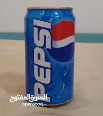  6 20 yıl önce satın alınan çok eski Pepsi hiç açılmadı.  بيبسي قديم جدا تم شرائها من 20 عام لم تفتح.