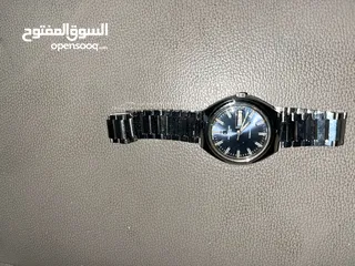  4 ساعه سويسري فيفر لوبا بحاله جيده جدا اتوماتيك لون مميز