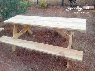  16 كراسي وجلسات خشب