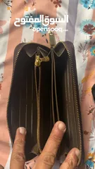  1 Zippy wallet ()