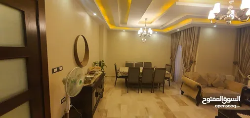  2 شقة مميزة للبيع في عمان - ضاحية النخيل - طابق ثاني
