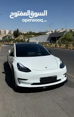  1 Tesla Model 3 Long Range // 2022  ممشى قليل