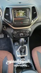  22 جيب شيروكي 2015 sport & Black Edition  كرت ابيض ماتور اقتصادي