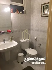  15 شقة مميزة طابق ثاني 187م في أجمل مناطق ضاحية الرشيد/ ref 5083