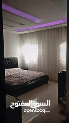  3 شقه ارضيه للبيع البنيات خلف مدرسة الحصاد