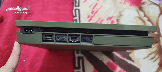  3 جهاز ps4 slim شبه جديد مختم بكرتونة نسخة خاصة عسكري