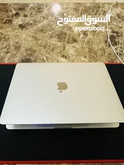  1 Macbook pro 2017