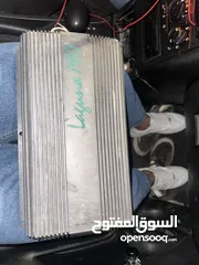  1 جهاز سستم امبليفير (Amplifier)