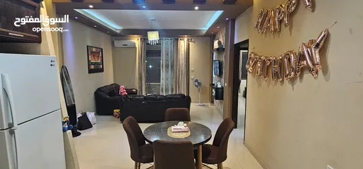  2 شقة للاجار لطالبات فقط