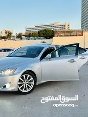  23 LEXUS IS250