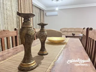  16 شقة كبيره ومميزة في ارقى منطقة في ضاحية الرشيد