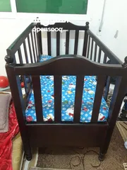  1 تخت بيبي خشب زان