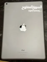  1 IPAD 9 بحاله ممتازه مع القلم inch screen 10.2