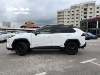  21 تويوتا RAV4 ترخيص 2023 محرك 2500 هايبرد  جير أوتوماتيك 296 حصان
